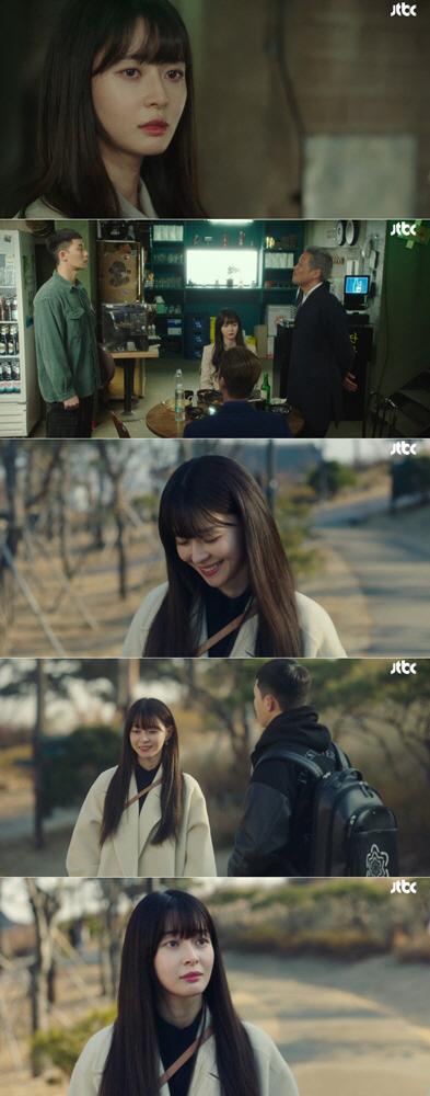 '이태원 클라쓰' 권나라, 박서준과 첫사랑 로맨스 케미 폭발