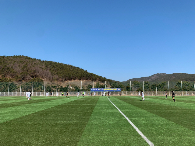 제57회 춘계대학축구연맹전 통영기 첫날, 4대1 스코어 속출