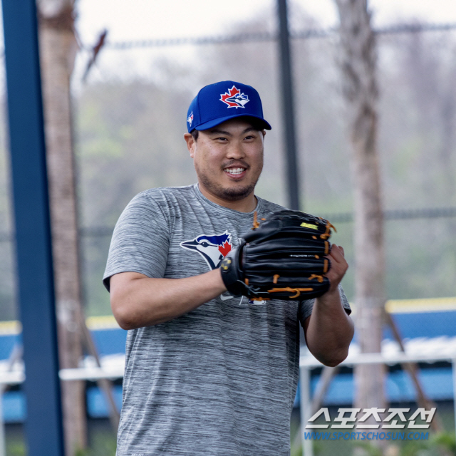 '에이스 류현진·김광현 3선발·최지만 4번…김하성 제외' MLB.com ...