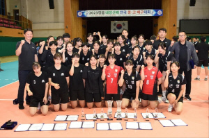 전주 근영중·근영여고, 배구 전국대회 동반 우승