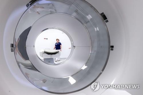 "폭증하는 검사, 짧아지는 진료"…'3분 진료소'된 대학병원