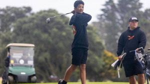 뉴질랜드 12세 자폐 소년, 골프채 잡은 지 2주 만에 대회 우승