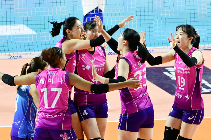 "김연경은 못막겠더라" 배구황제를 적으로 만나는 사령탑의 고통 [인천패장]