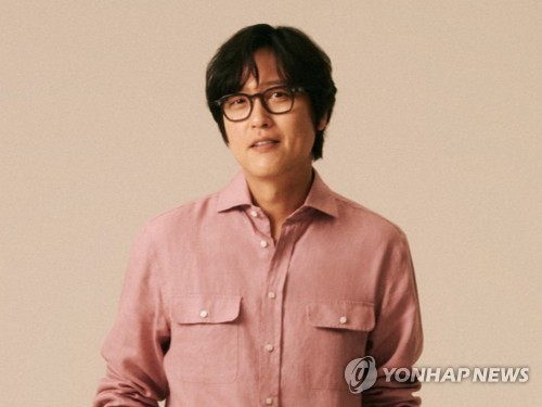 김동률, 다음 주 신곡 발표…"드문드문 오래 꽃 피우길"