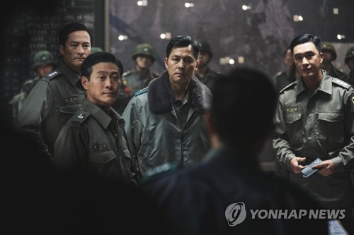 [특징주] 영화 '서울의 봄' 흥행에 콘텐트리중앙 10% 급등(종합)