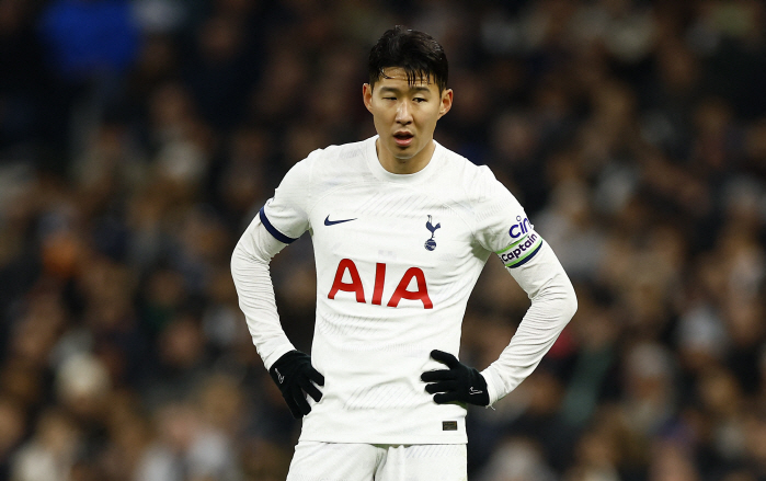 '전반도, 후반도 오프사이드였다' 골취소만 3번 손흥민, 불운 속 엇갈린 평가 '7.7점-6.8점-6.7점'