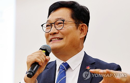 검찰, '민주당 돈봉투 의혹 정점' 송영길 8일 소환