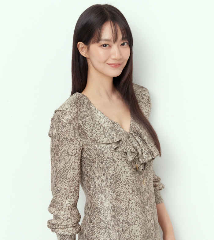 [인터뷰④] 신민아 "김해숙과 母女 호흡, 나중엔 옷만 봐도 눈물 나"('3일의 휴가')