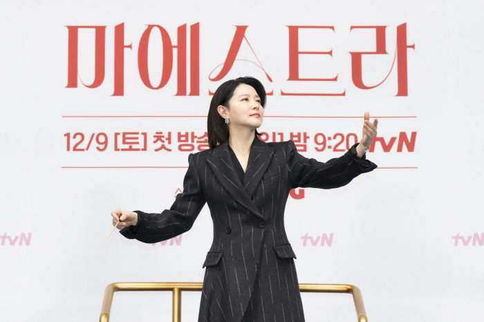 '마에스트라' 이영애, 이승만기념관 건립 기부 논란에 "아이들 미래 생각하는 배우와 엄마"
