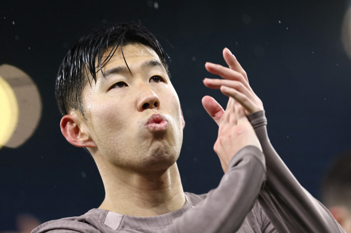 "SON 은퇴쯤, EPL 최고 기록될 것" 포스테코글루, 더 이상 극찬은 없다…존재 자체가 '감사'