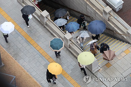 내일까지 제주 20~70㎜, 강원영동·울산 30~80㎜ 많은 비