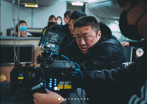 "네번째 기적이 찾아왔다" 마동석, '범죄도시' 韓 영화 첫 '트리플천만' 새역사[종합]