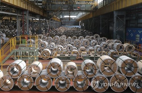 철강업계, 엔저·공급과잉·관세장벽 '3중고'…산업부 점검회의