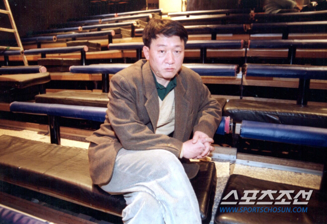 [SC이슈] '학전' 이끌었던 김민기 별세..향년 73세