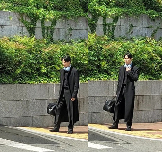 김남길, 33도에 긴 사제복 입은 '열혈'촬영 中…'열혈사제2' 하반기 컴백 [SC이슈]
