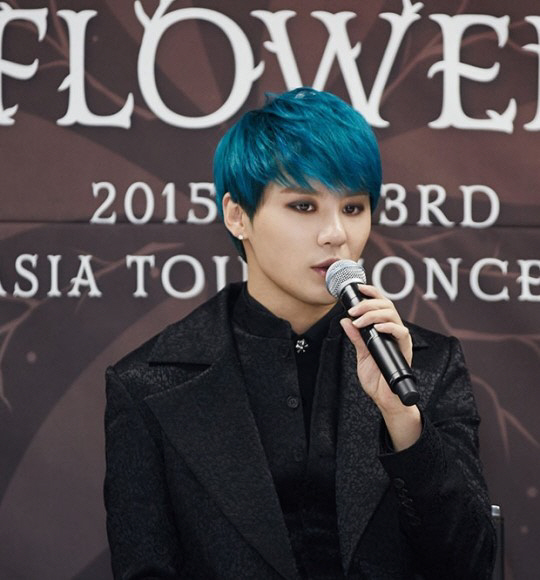 김준수 "타이틀곡 '꽃', 원래 제목 아니다…반전 주고 싶었다"